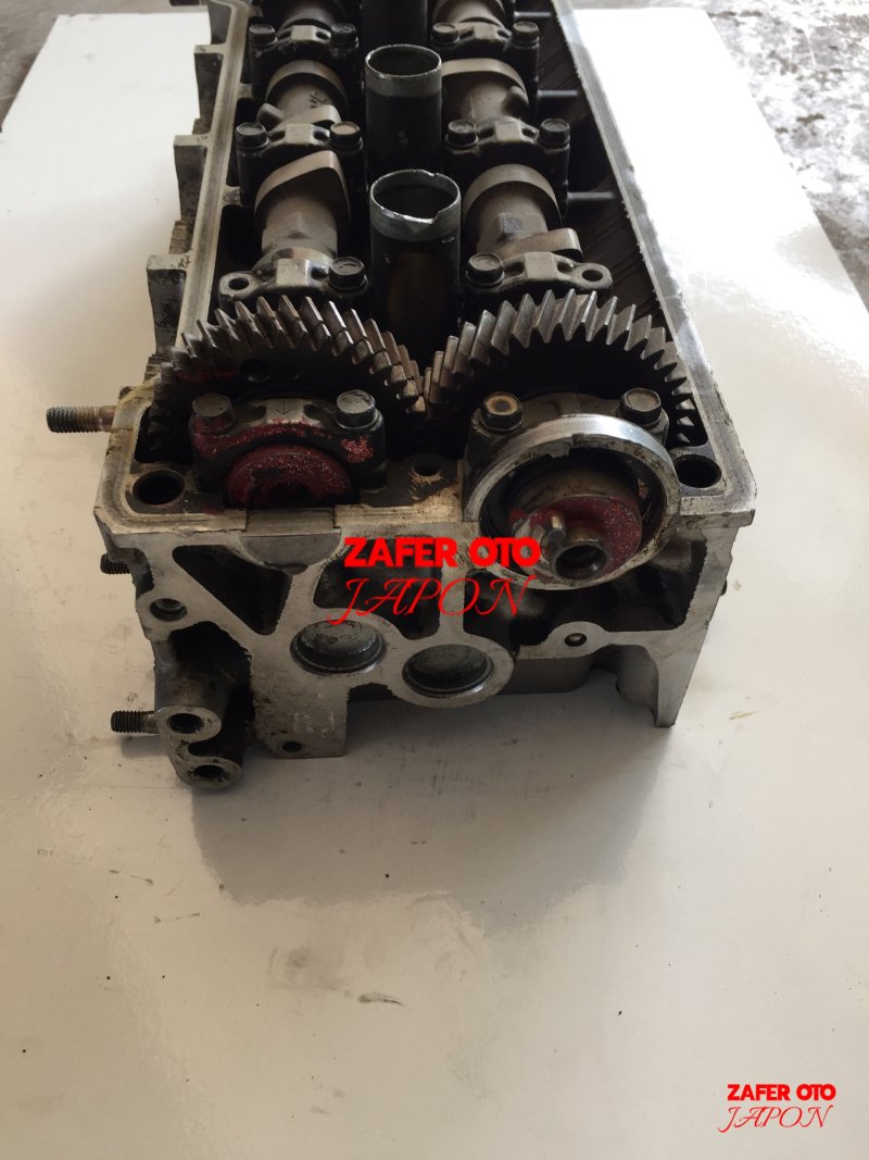 TOYOTA - COROLLA / 4A 1.6 ENJEKSİYONLU SİLİNDİR KAPAĞI