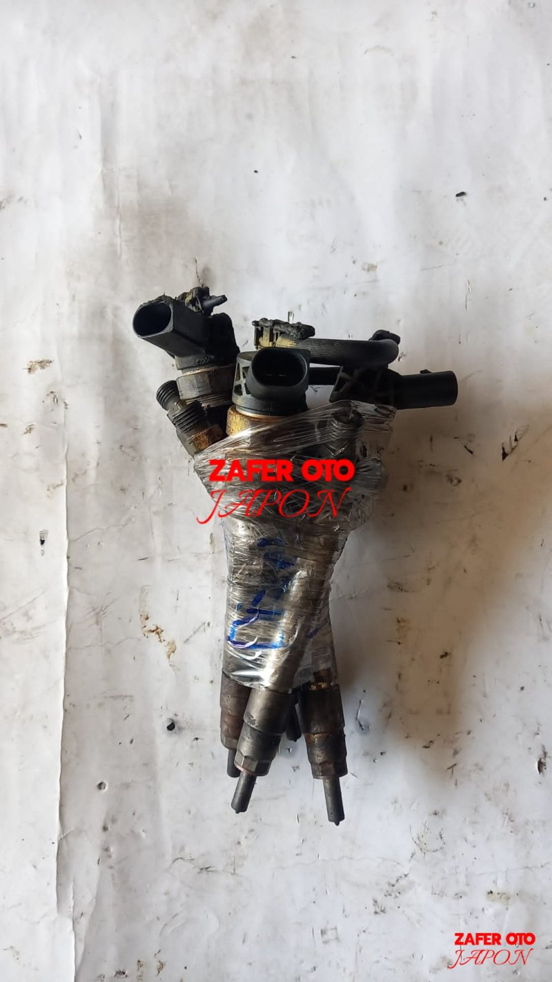 TOYOTA - VERSO / 1WW 1.6 D-4D DİZEL YAKIT (MAZOT) ENJEKTÖRÜ